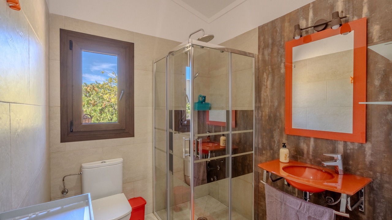 Photo of Bathroom in Binibona