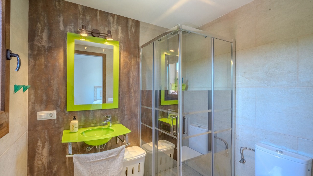 Photo of Bathroom in Binibona