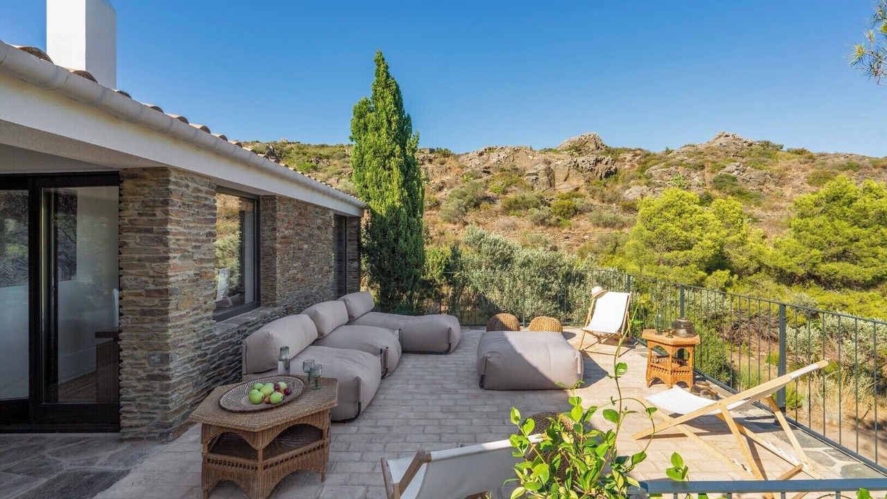 Photo of Patio Balcony in Portlligat