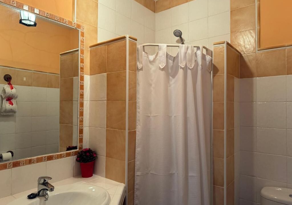 Photo of Bathroom in Alarilla