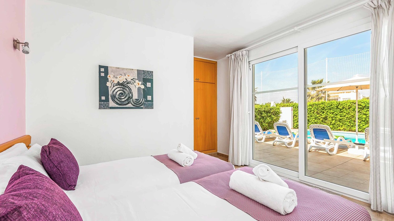 Photo of Bedroom in Cala en Blanes