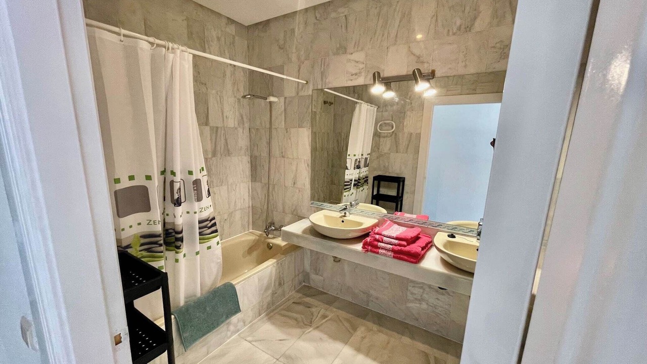 Photo of Bathroom in Torrequebrada