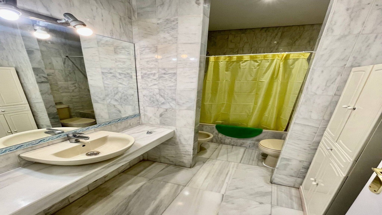 Photo of Bathroom in Torrequebrada