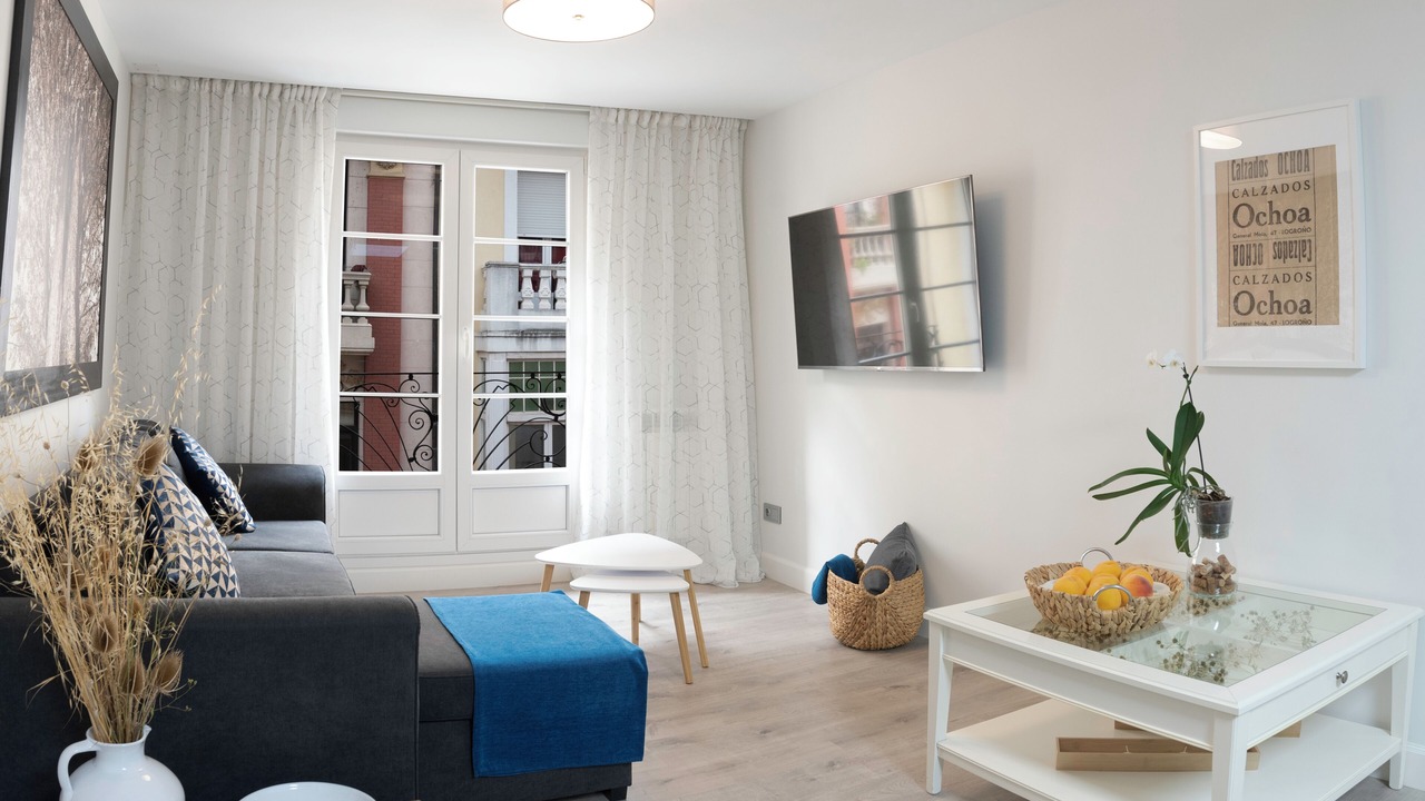 Photo of Livingroom in Logrono Historic Centre