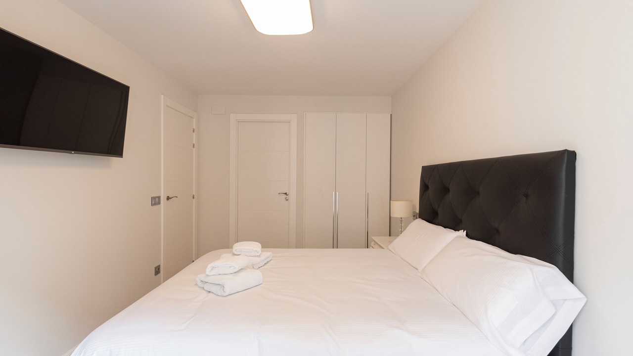 Photo of Bedroom in Logrono Historic Centre