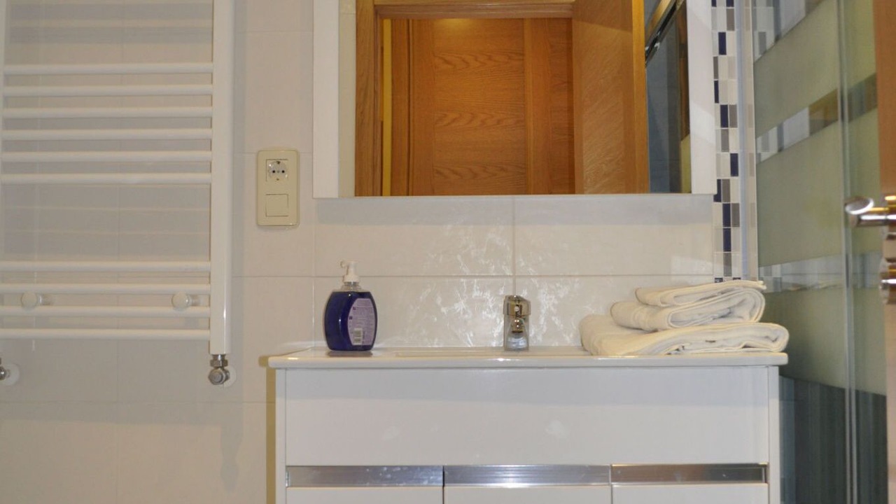 Photo of Bathroom in Limes