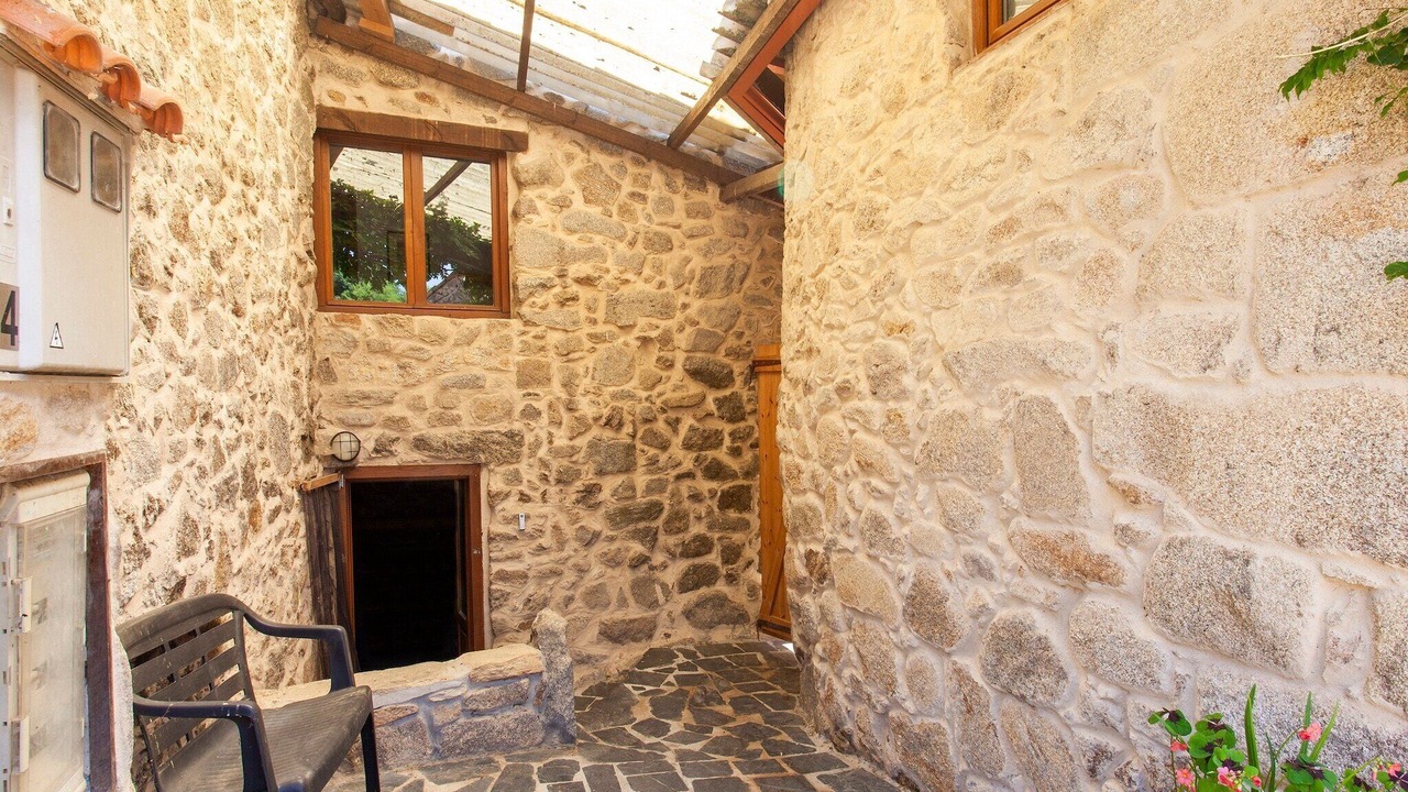 Photo of Patio Balcony in Panton
