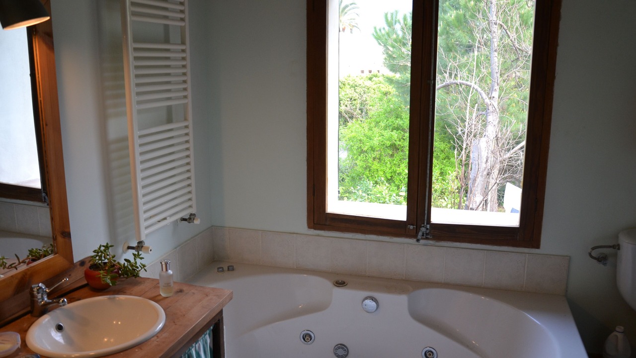 Photo of Bathroom in Soller