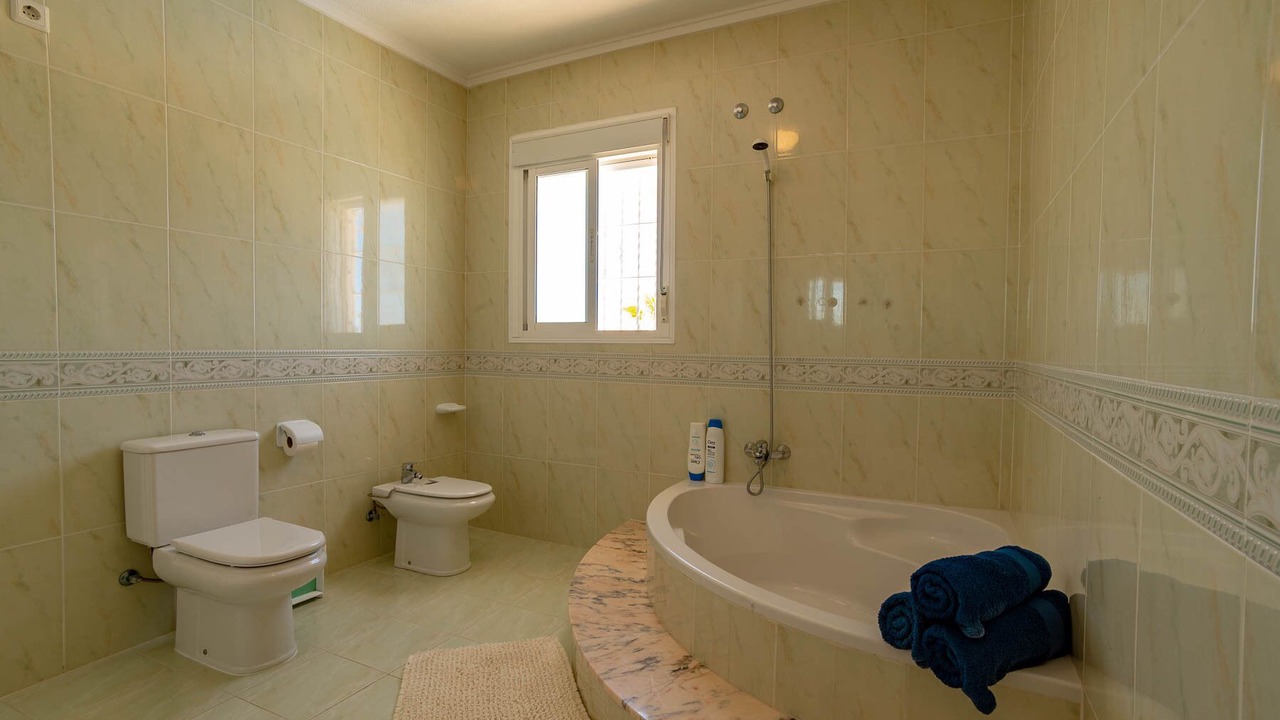 Photo of Bathroom in Quesada