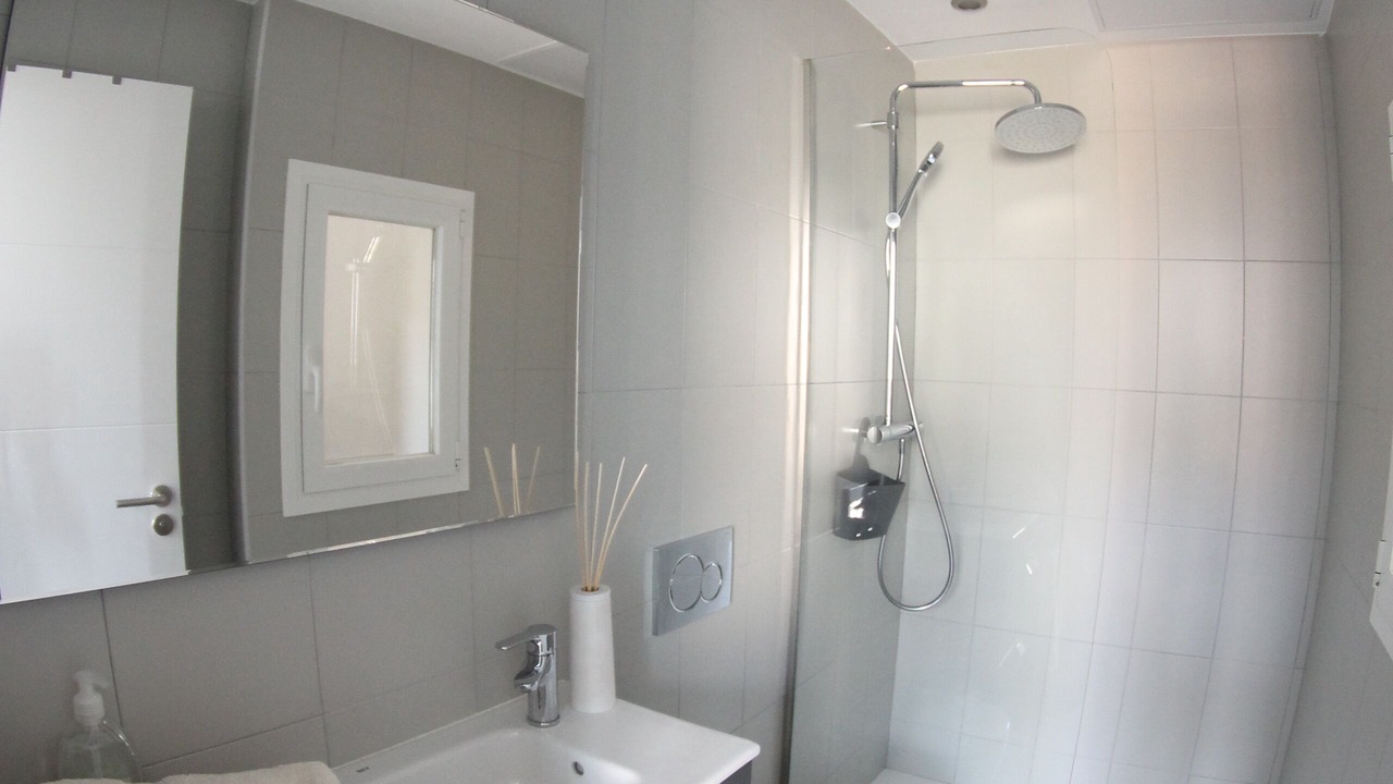 Photo of Bathroom in Figueres