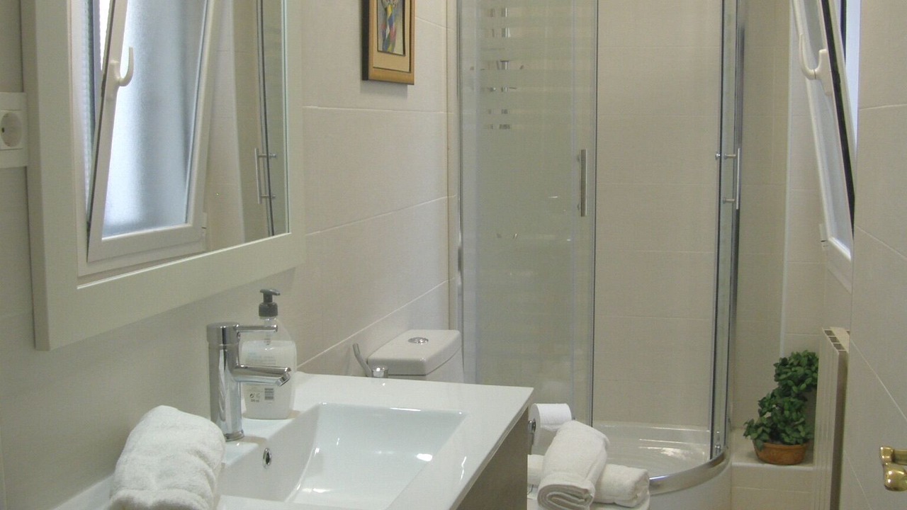 Photo of Bathroom in La Jota