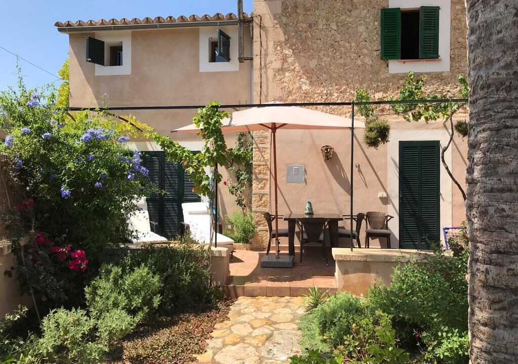 Photo of Patio Balcony in Es Capdella