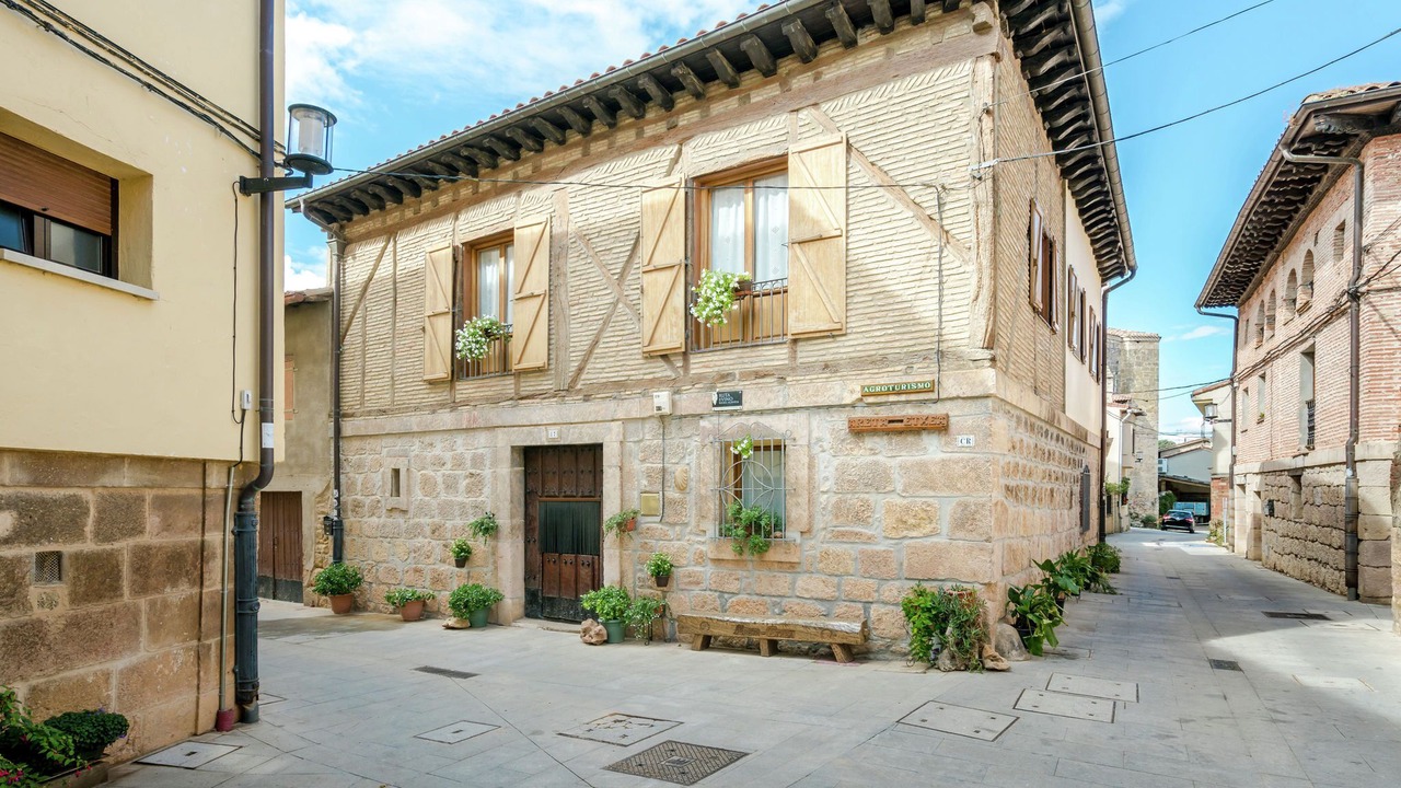Photo of Outdoor in Labastida