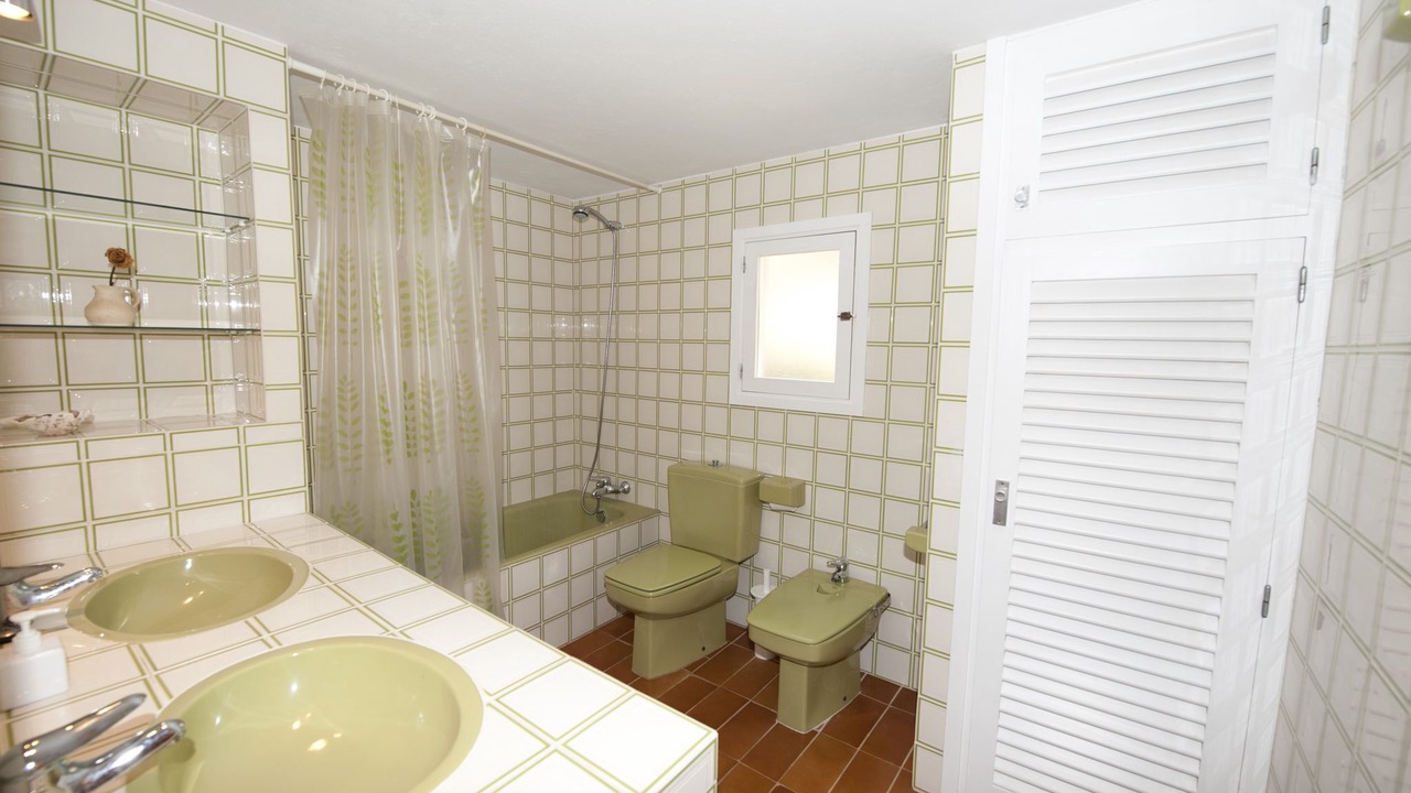 Photo of Bathroom in Sant Josep de sa Talaia
