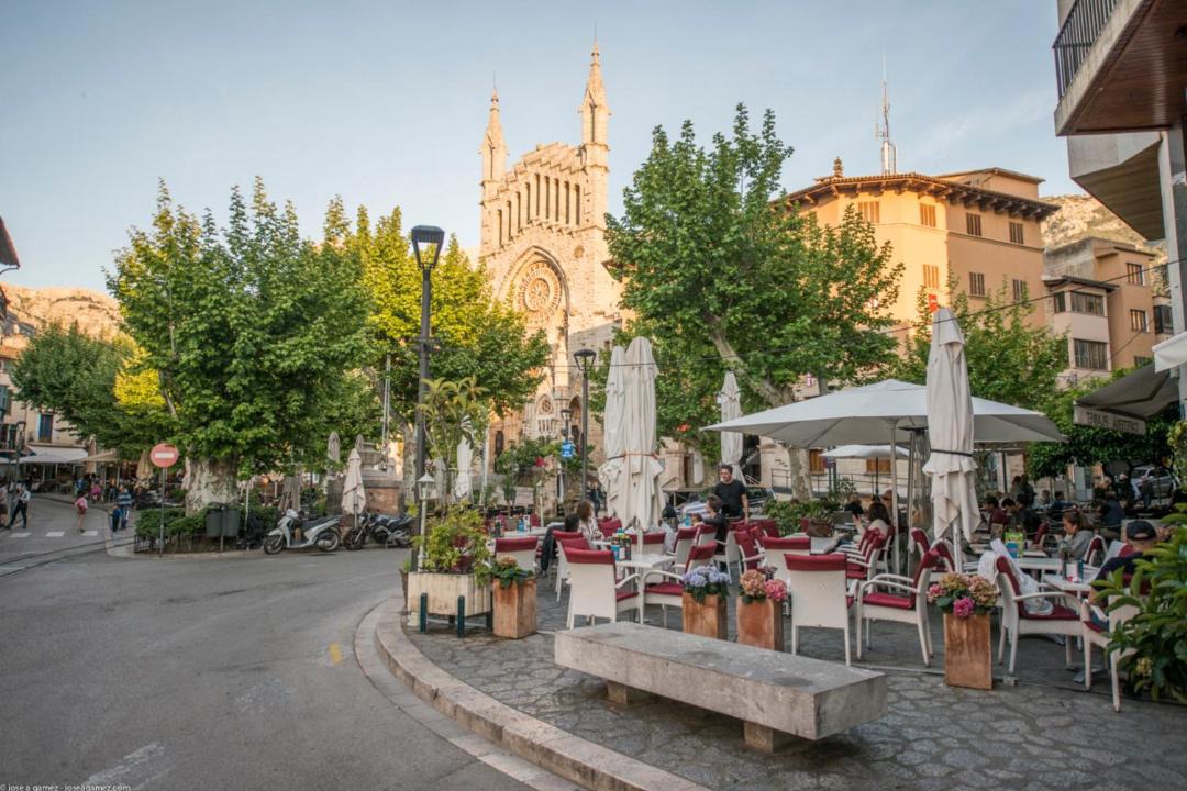 Photo of Others in Biniaraix