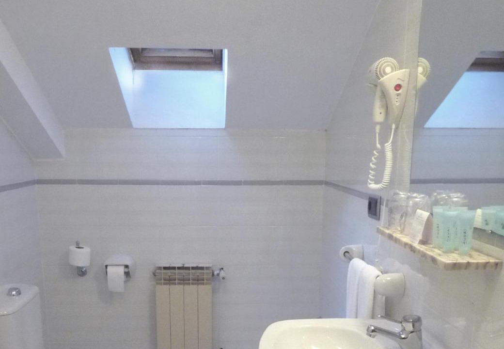 Photo of Bathroom in Arenas de Cabrales