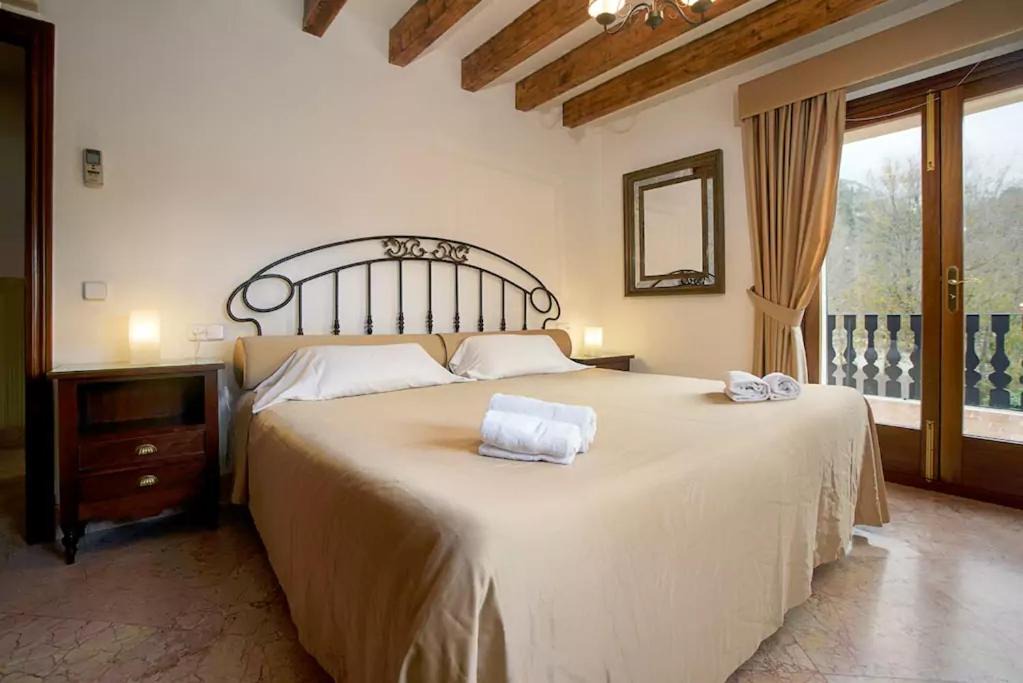 Photo of Bedroom in S'Arxiduc