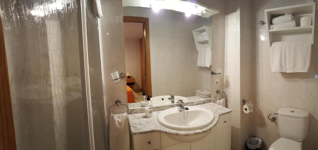 Photo of Bathroom in Figueres
