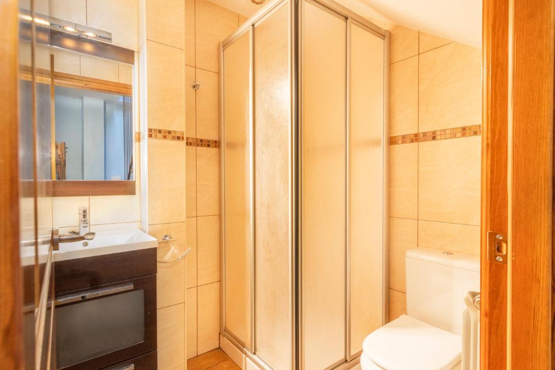 Photo of Bathroom in Durro