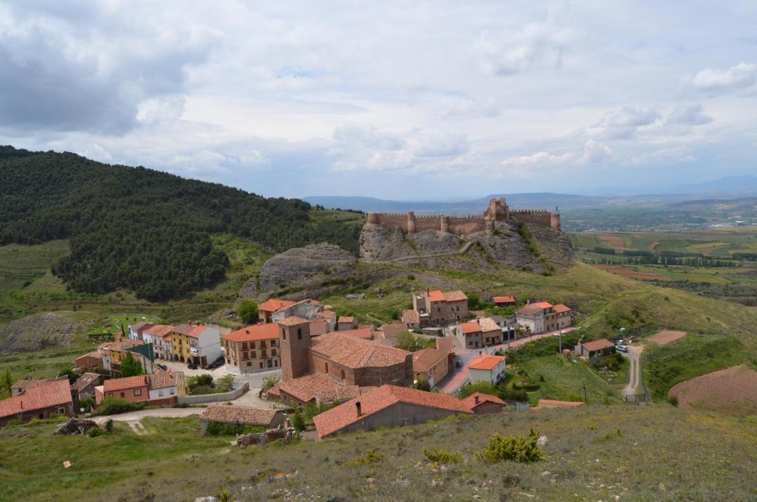 Photo of Buildings in Clavijo