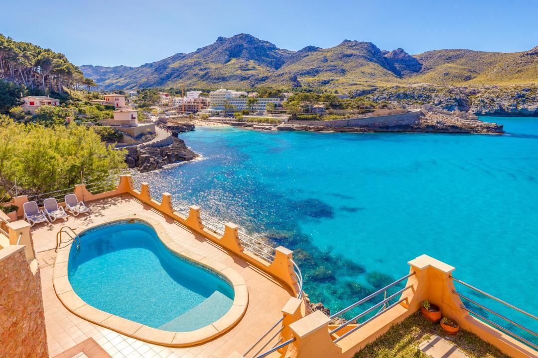 Photo of Others in Cala Carbo