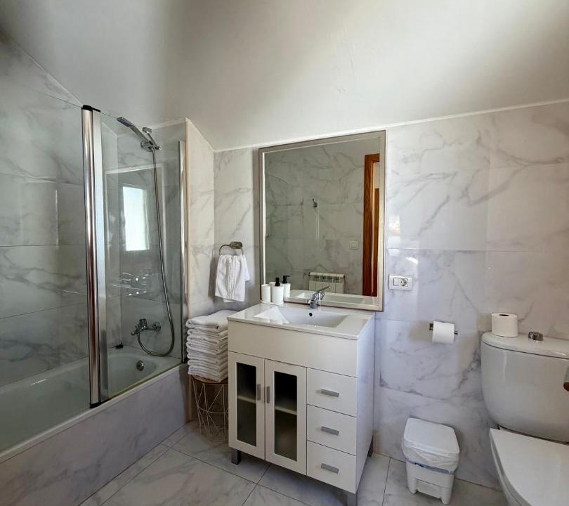 Photo of Bathroom in Portomarin
