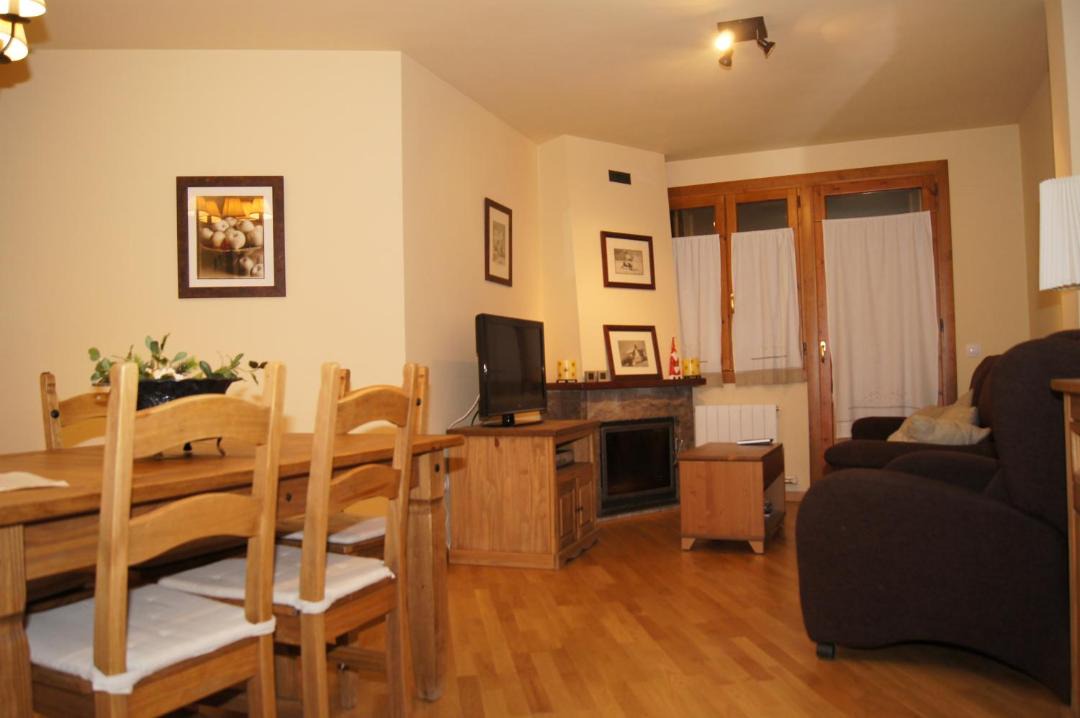 Photo of Livingroom in Linsoles
