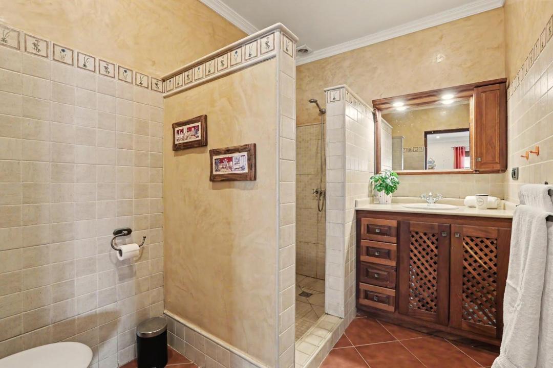 Photo of Bathroom in Los Silos