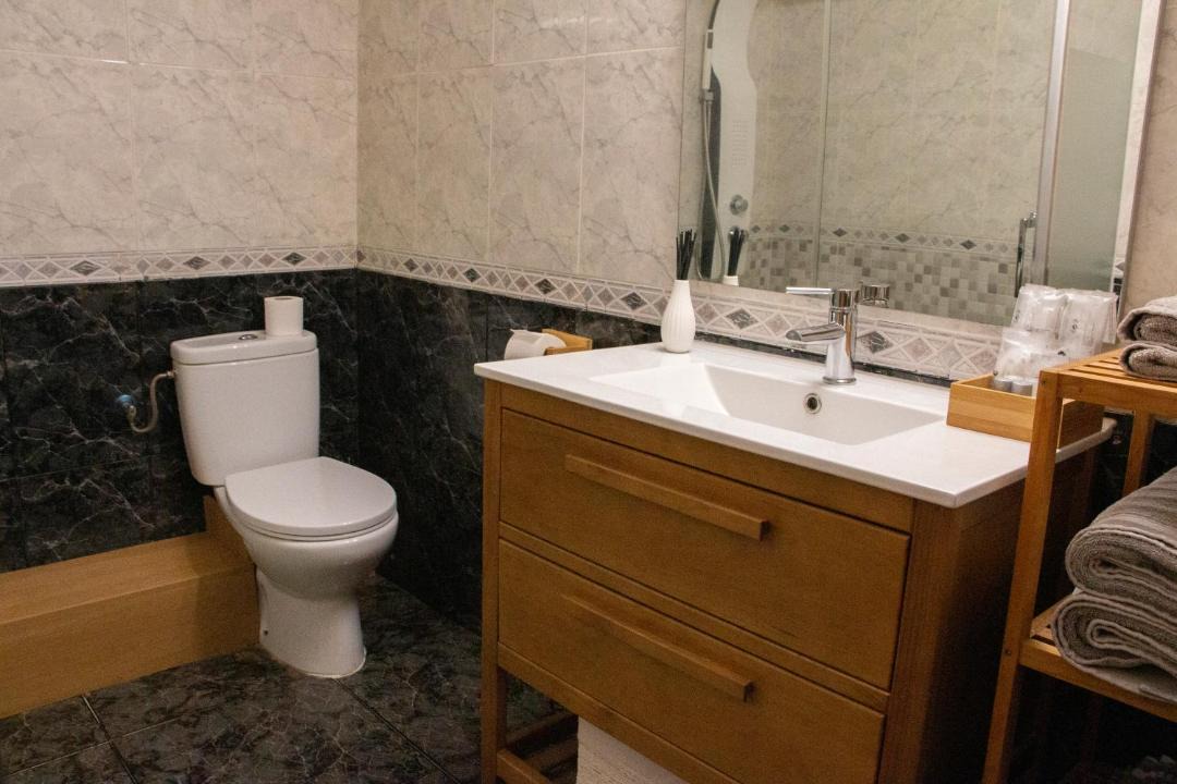 Photo of Bathroom in Gratallops