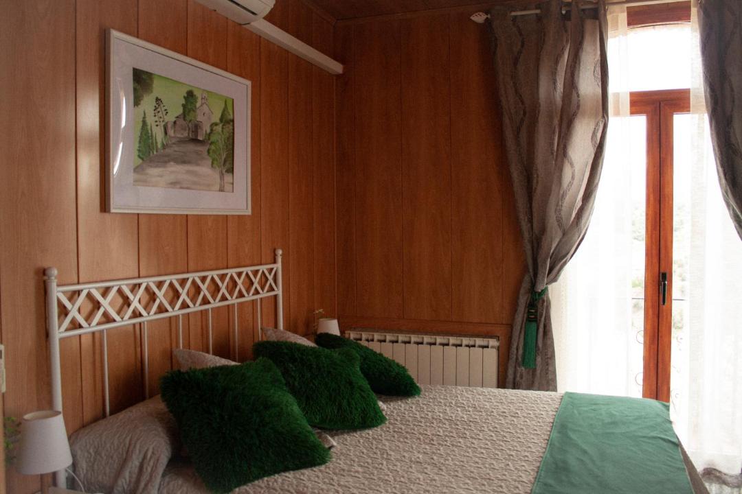 Photo of Bedroom in Gratallops