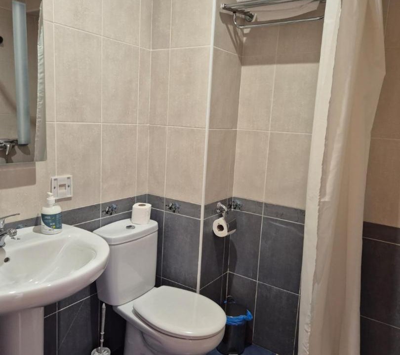 Photo of Bathroom in Toras