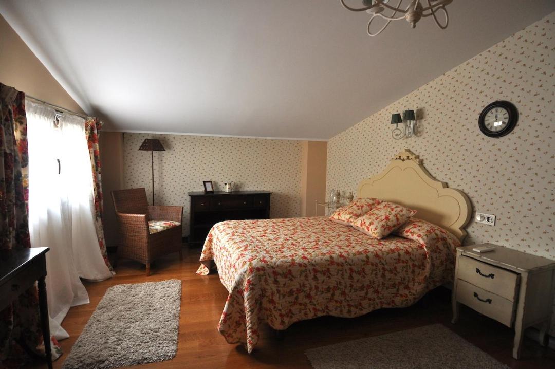 Photo of Bedroom in Penaranda de Duero