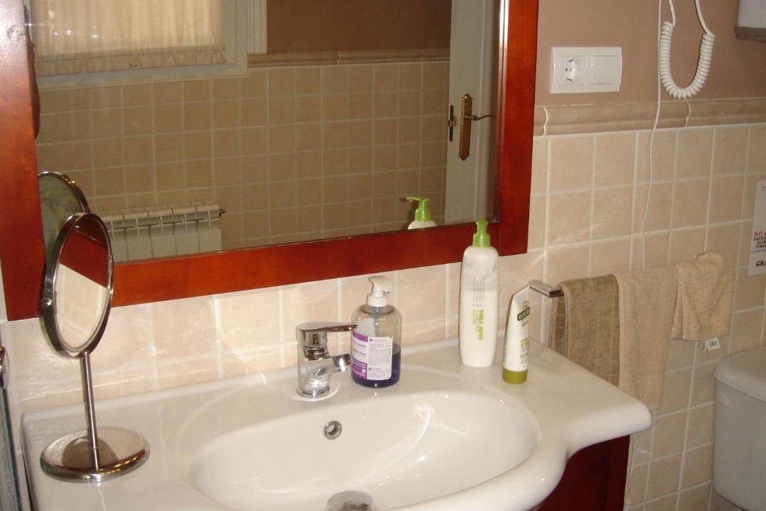 Photo of Bathroom in Traspinedo