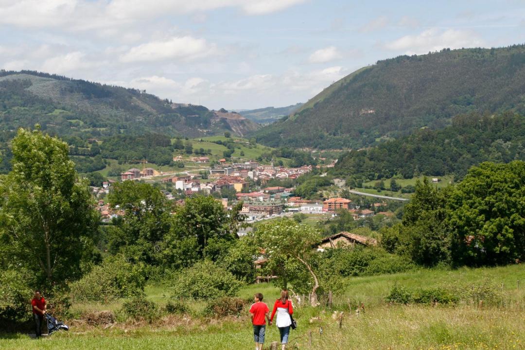 Photo of Others in Pilona