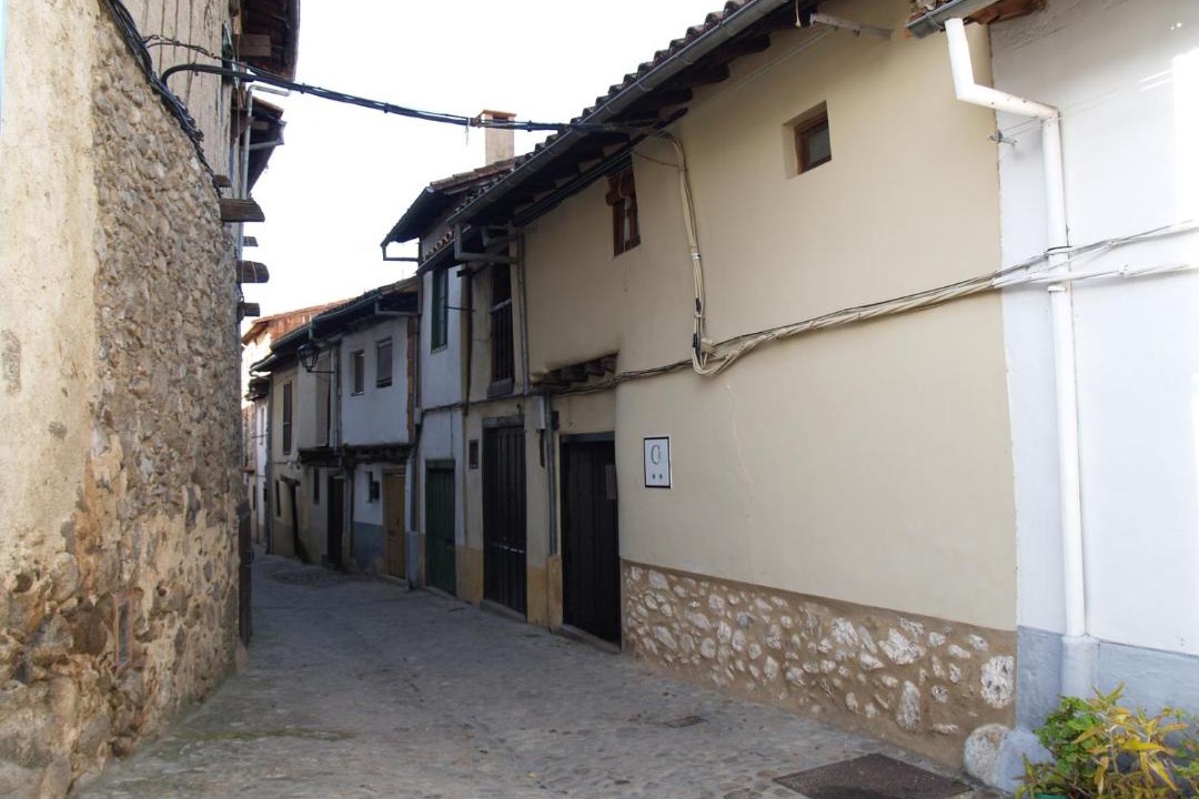 Photo of Buildings in Hervas