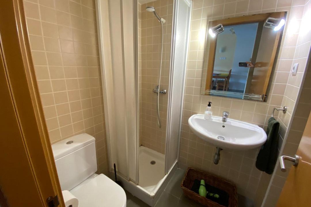 Photo of Bathroom in Avinyo