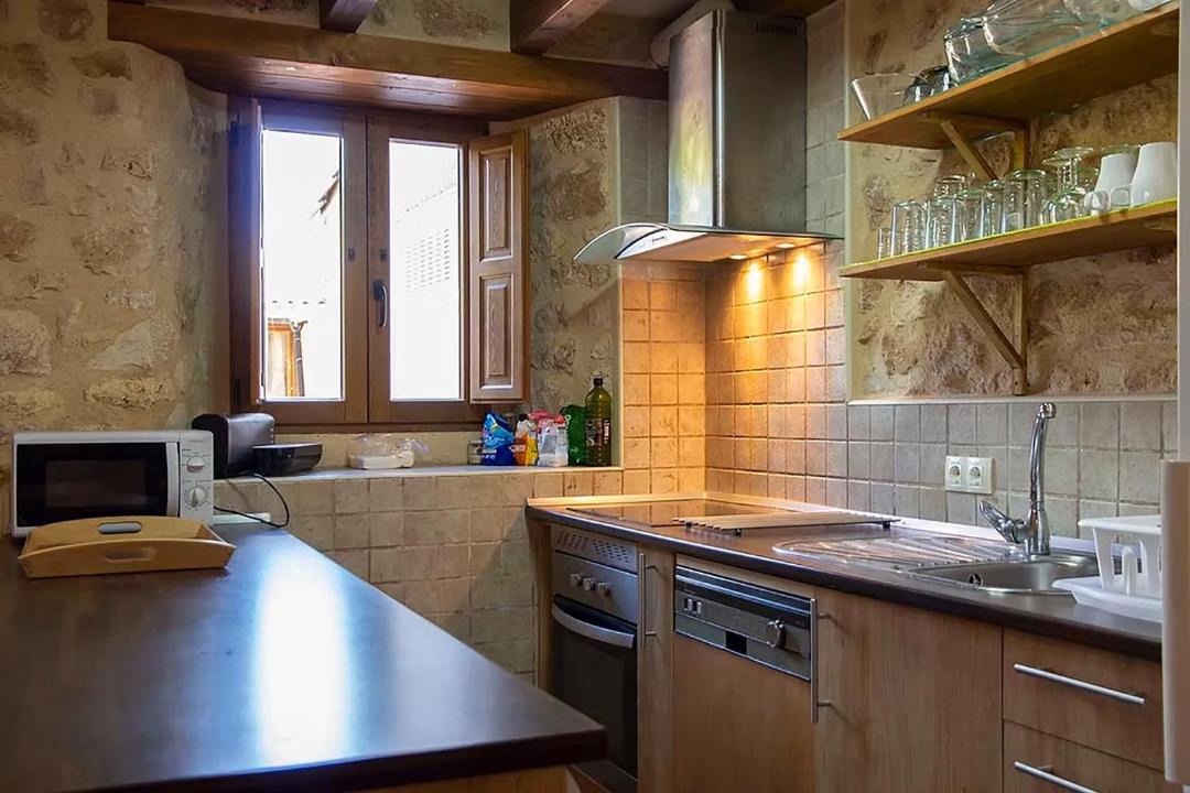 Photo of Kitchen in Penalba de San Esteban
