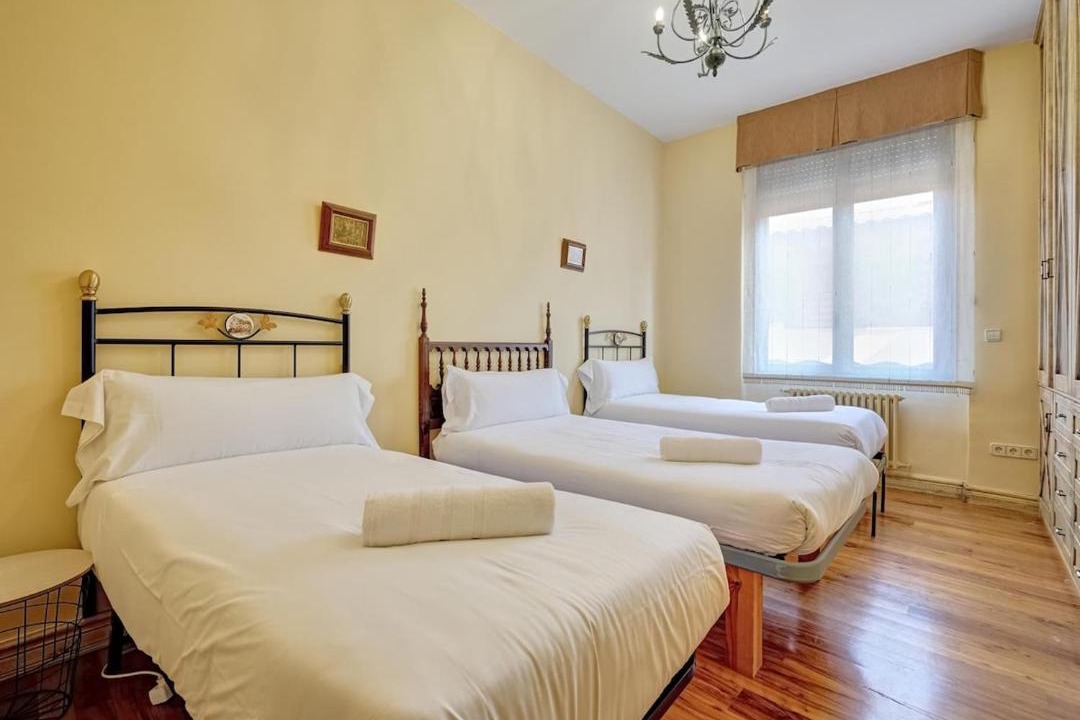 Photo of Bedroom in Viana