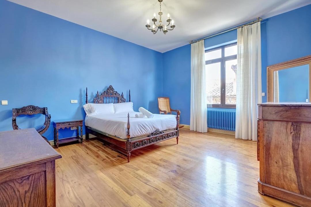 Photo of Bedroom in Viana