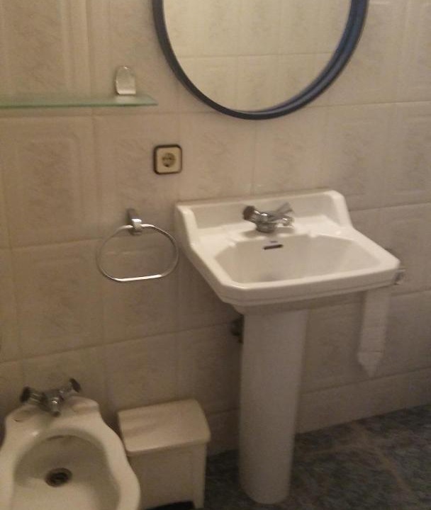 Photo of Bathroom in Avinyo