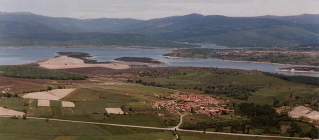 Photo of Buildings in Herreros