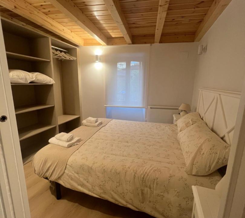 Photo of Bedroom in Orbaneja del Castillo