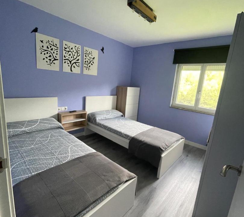 Photo of Bedroom in Parres