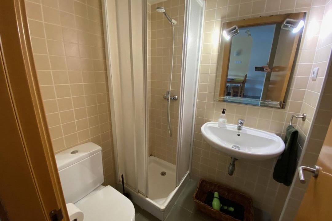 Photo of Bathroom in Avinyo