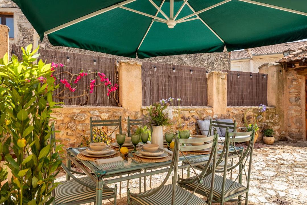 Photo of Patio Balcony in Losana de Piron