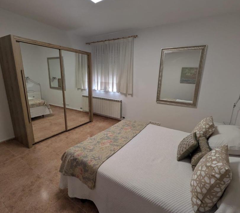 Photo of Bedroom in Alberite