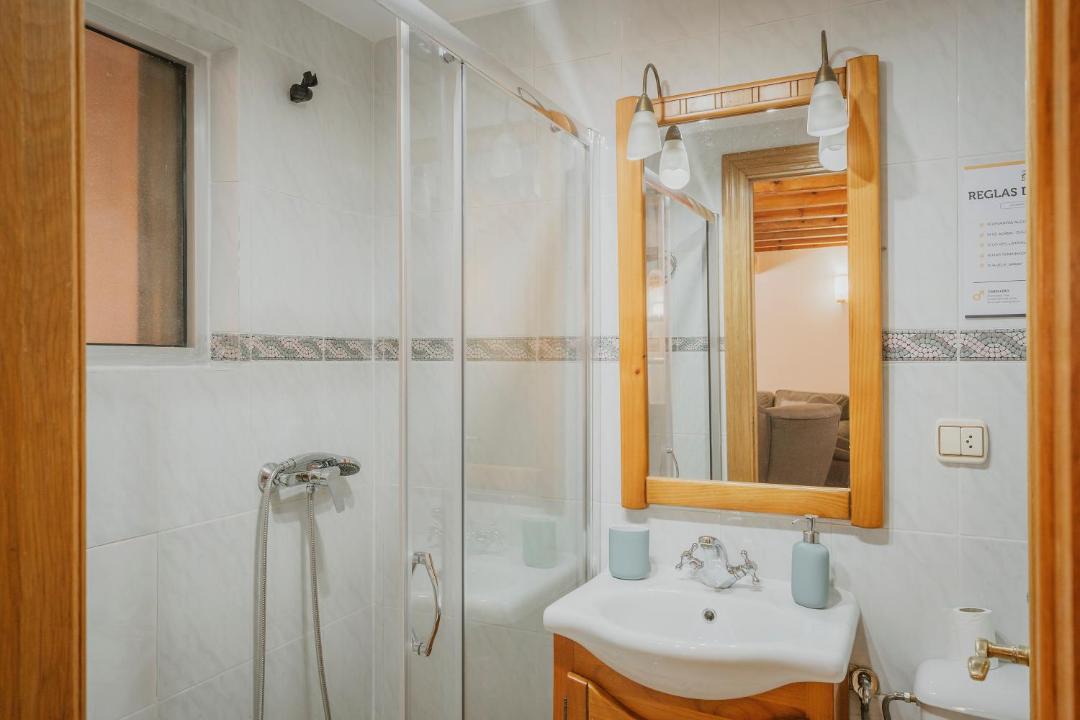 Photo of Bathroom in Cascajares de la Sierra