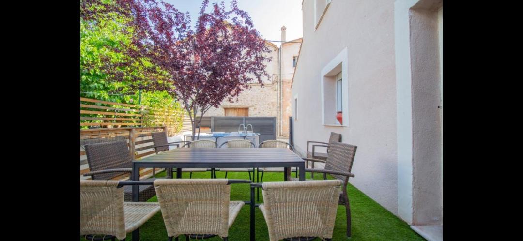 Photo of Patio Balcony in Cerezo de Abajo
