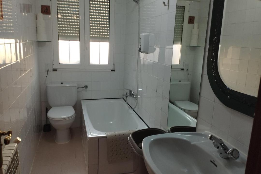 Photo of Bathroom in Ordes
