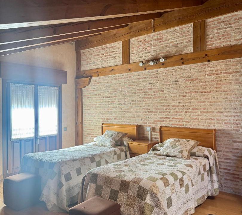 Photo of Bedroom in Canalejas de Penafiel